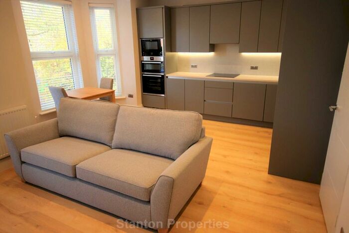 2 Bedroom Flat To Rent In Clyde Road, Didsbury, M20