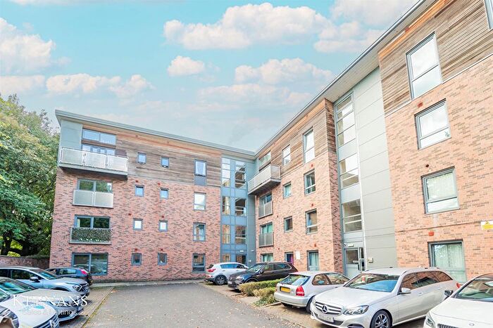 1 Bedroom Flat For Sale In Eccles Fold, Eccles, Manchester, M30