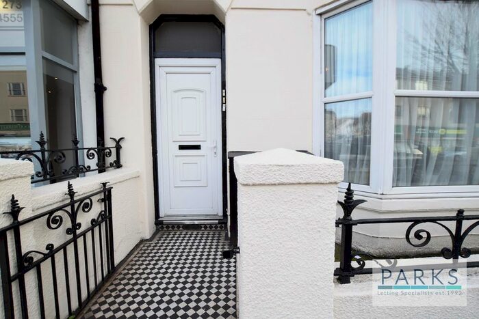 1 Bedroom Flat To Rent In Lewes Road, Brighton, BN2