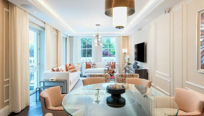 3 Bedroom Flat To Rent In Prince Of Wales Terrace, London, W8