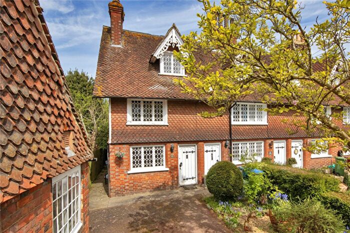 2 Bedroom End Terrace House For Sale In High Street, Chipstead, Sevenoaks, Kent, TN13