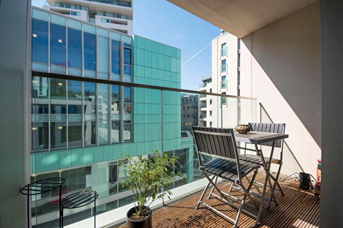 1 Bedroom Flat To Rent In Copperlight Apartments, Wandsworth, SW18