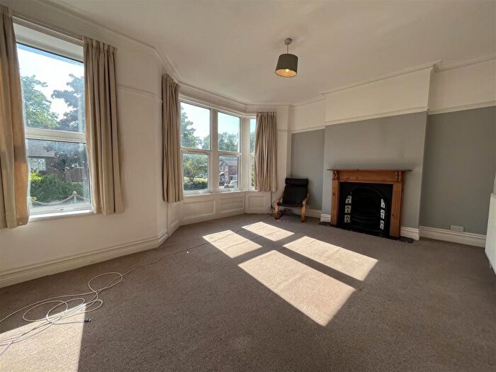 3 Bedroom Maisonette For Sale In Llandaff Road, Canton, Cardiff, CF11