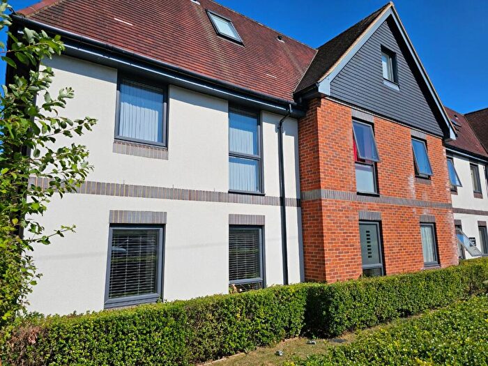 2 Bedroom Apartment To Rent In Mayflower House, Rockingham Road, Newbury, RG14