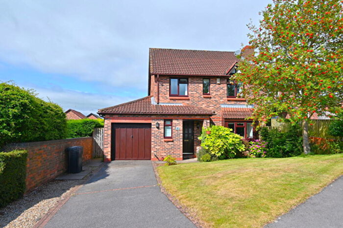 4 Bedroom Detached House For Sale In Kirkby Avenue, Ripon, HG4