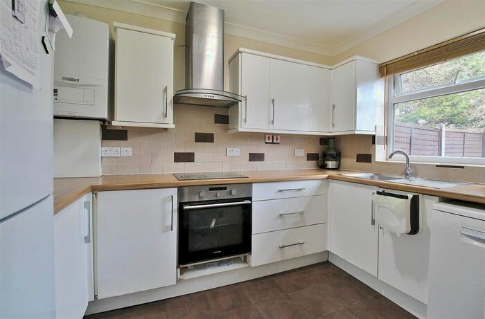 3 Bedroom End Of Terrace House To Rent In Moreton Avenue, Osterley, Isleworth, TW7