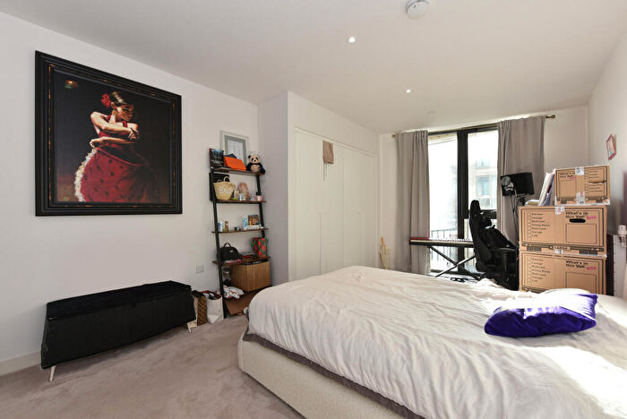 1 Bedroom Flat For Sale In Mercier Court, Royal Wharf, E16