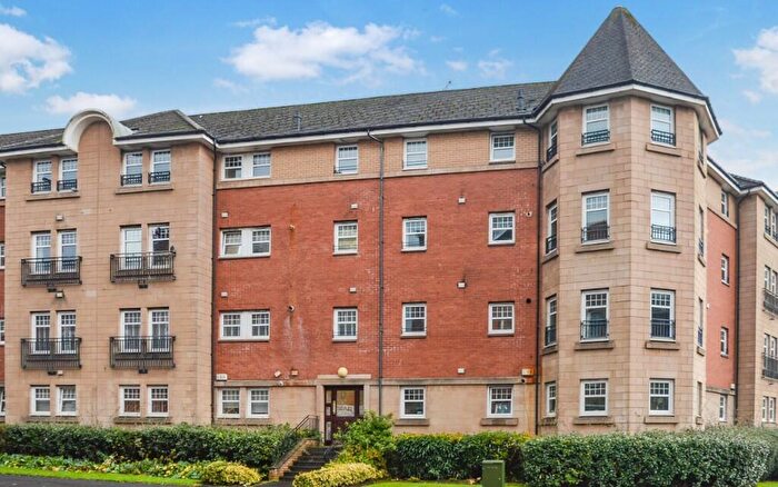 2 Bedroom Flat For Sale In Macdougall Street, Glasgow, G43