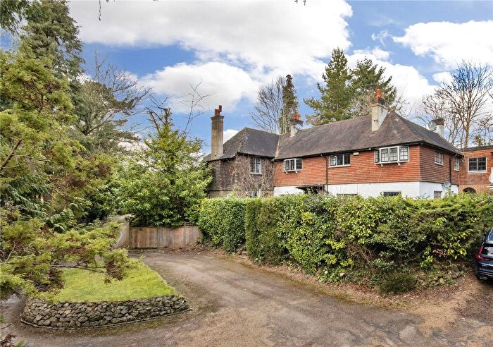 7 Bedroom Detached House For Sale In Brassey Road, Oxted, Surrey, RH8