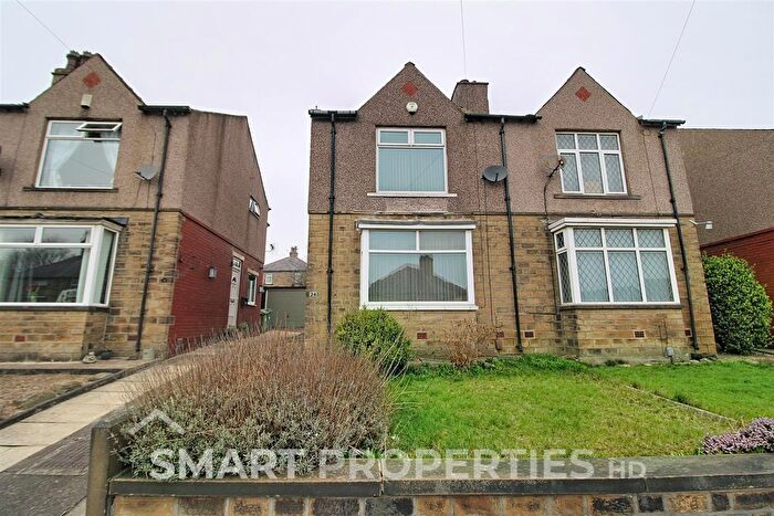 2 Bedroom Semi Detached House To Rent In Heatherfield Road, Huddersfield, HD1