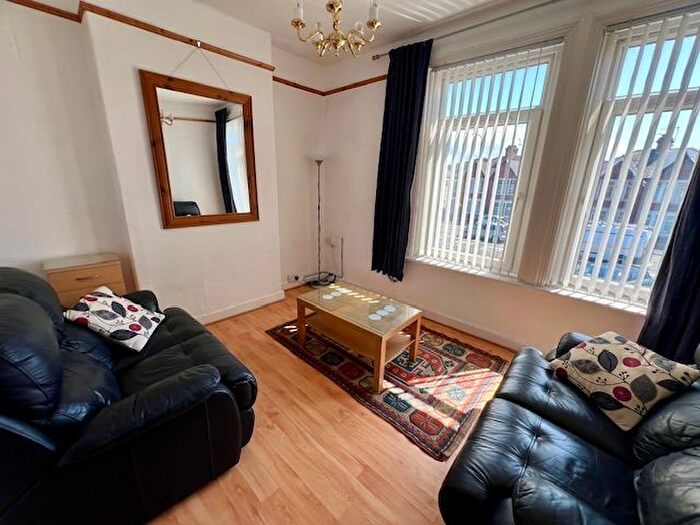 2 Bedroom Flat To Rent In Cowbridge Road East, Cardiff, CF5