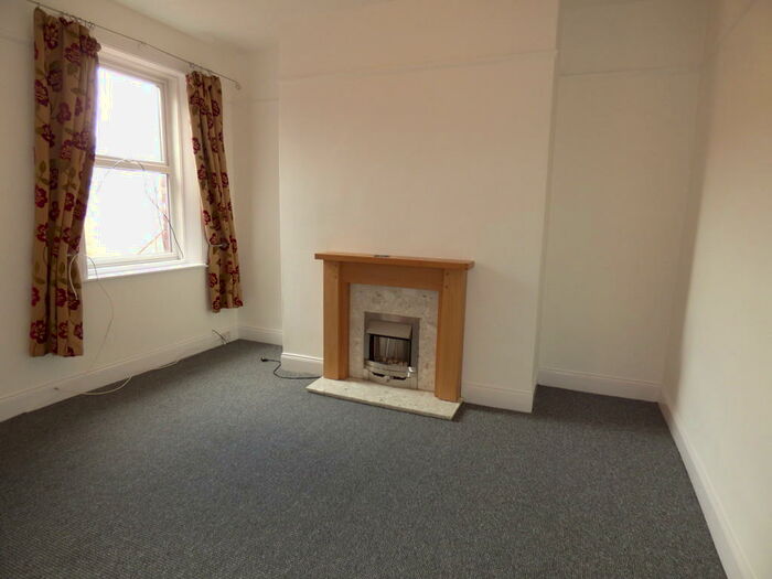 2 Bedroom Flat To Rent In Wansbeck Road, Jarrow, NE32