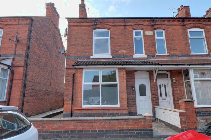 3 Bedroom Property To Rent In Buxton Avenue, Crewe, CW1