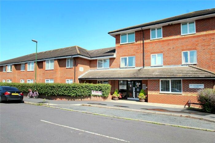 1 Bedroom Apartment To Rent In Irvine Road, Littlehampton, West Sussex, BN17
