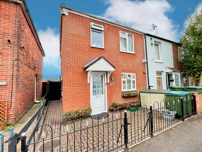 3 Bedroom Semi-Detached House To Rent In Priory Road, Southampton, SO17