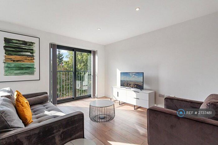 1 Bedroom Flat To Rent In Hendon Way, London, NW4