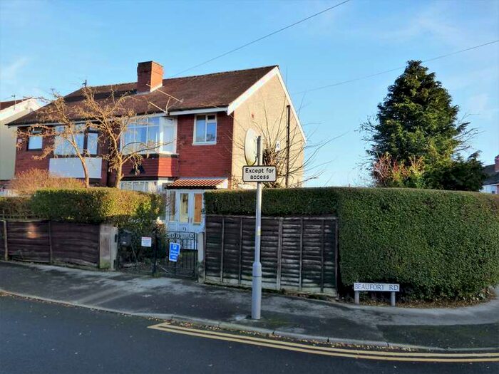 3 Bedroom Semi Detached House For Sale In Beaufort Road, Great Moor