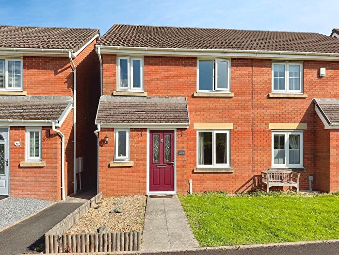 3 Bedroom Semi-Detached House For Sale In Abbottsmoor, Port Talbot, SA12