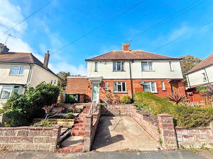 3 Bedroom Semi-Detached House For Sale In Command Road, Eastbourne, BN20