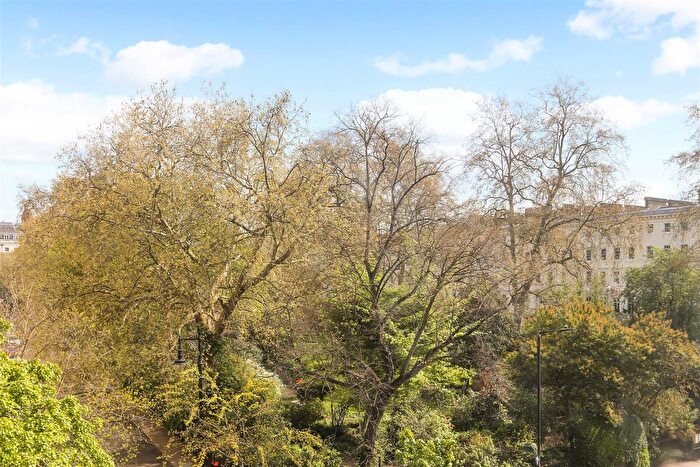 1 Bedroom Flat To Rent In Eccleston Square, London, SW1V