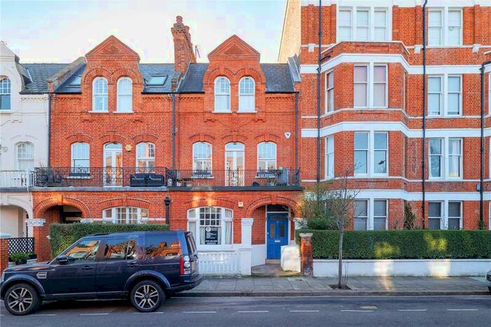 2 Bedroom Apartment To Rent In St Andrews Road, London, W14