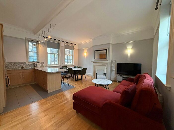 2 Bedroom Flat To Rent In Dorset Street, London, W1U