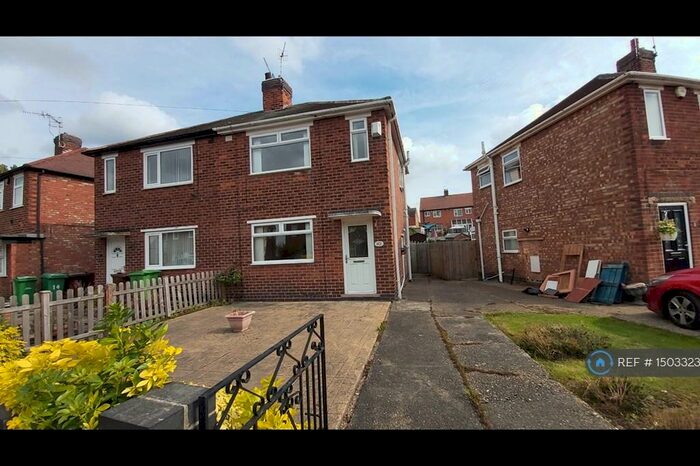 2 Bedroom Semi-Detached House To Rent In Stancliffe Avenue, Nottingham, NG6