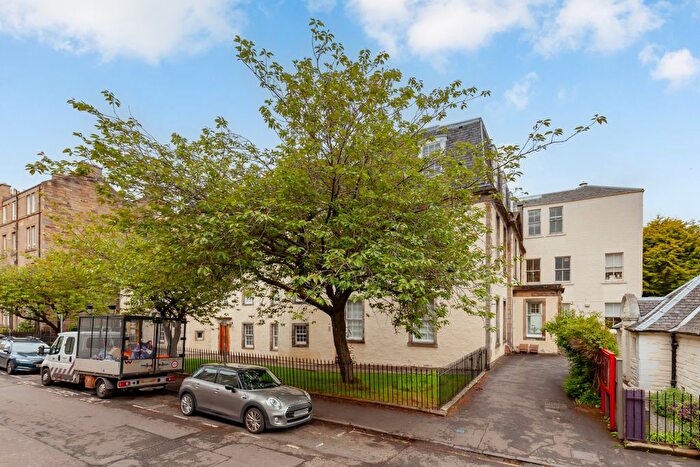 1 Bedroom Flat For Sale In Flat, Orwell Place, Edinburgh, Midlothian, EH11