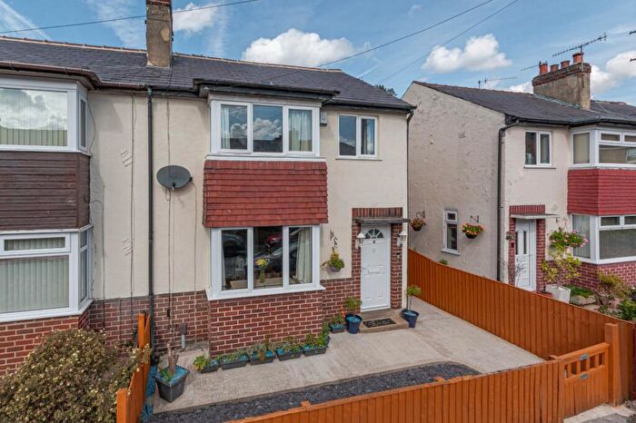 3 Bedroom Semi-Detached House For Sale In Park Avenue, Bingley, West Yorkshire, BD16