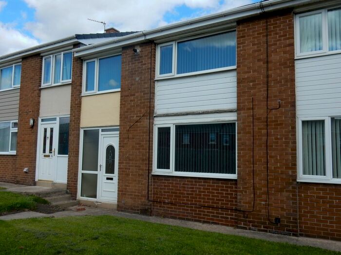 3 Bedroom Property To Rent In Lambourne Close, Houghton Le Spring DH4