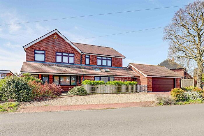 5 Bedroom Detached House For Sale In Homefield House, Station Lane, Farnsfield, Nottinghamshire, NG22