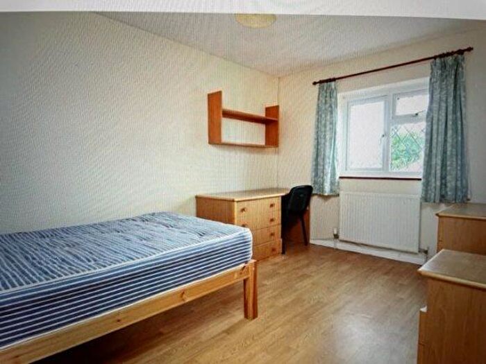 6 Bedroom Semi Detached House To Rent In Cedarview, Canterbury, Kent, CT2