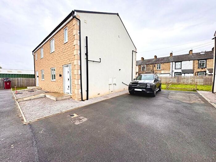 3 Bedroom Semi-Detached House For Sale In Wingate Close, Burnley, BB12