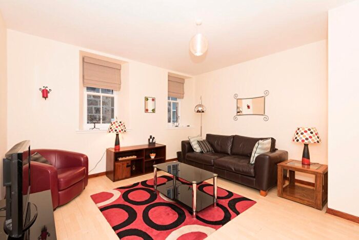 1 Bedroom Flat To Rent In Exchange Street, City Centre, Aberdeen, AB11