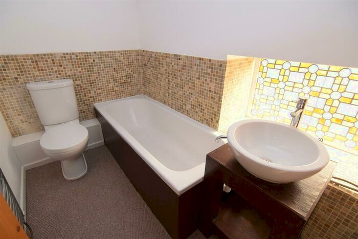 2 Bedroom Terraced House To Rent In Bull Street Southam, CV47