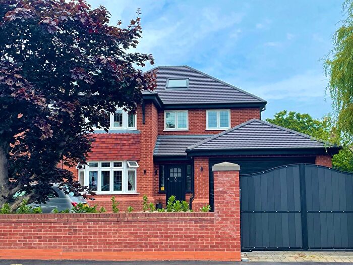 4 Bedroom Property To Rent In Hall Road East, Liverpool, L23