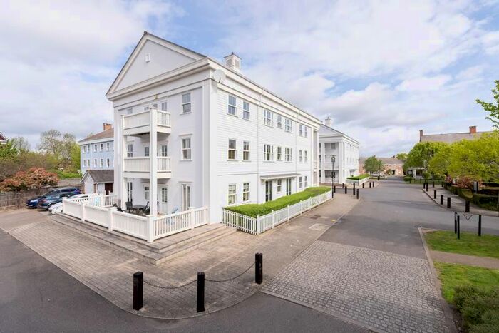 2 Bedroom Flat To Rent In Sherbrooke Way, Worcester Park, KT4