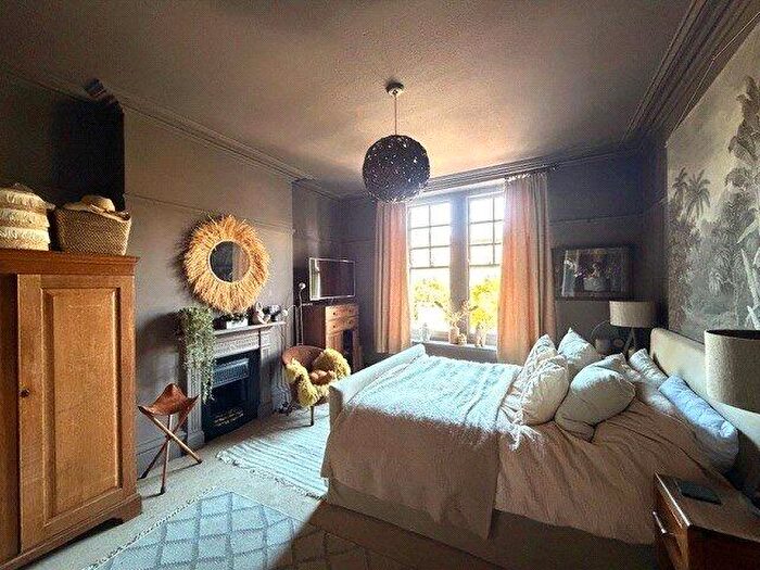 3 Bedroom Apartment For Sale In Downleaze, Sneyd Park, Bristol, BS9