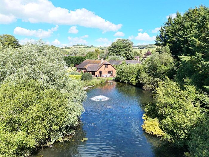 5 Bedroom Country House For Sale In Iwerne Minster, Blandford Forum, DT11