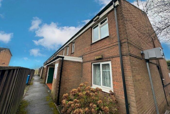 1 Bedroom Flat To Rent In Spa Lane, Sheffield, S13