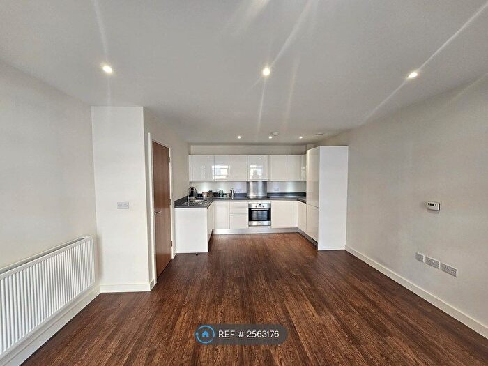 1 Bedroom Flat To Rent In Letchworth Road, Stanmore, HA7