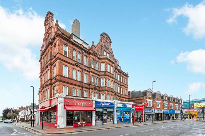 3 Bedroom Flat For Sale In London Road, Croydon, CR0