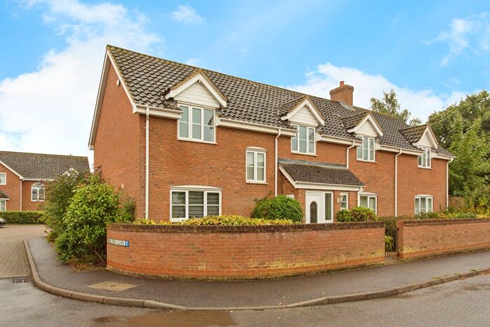 5 Bedroom Detached House For Sale In Laxton Avenue, Hardwick, Cambridge, CB23