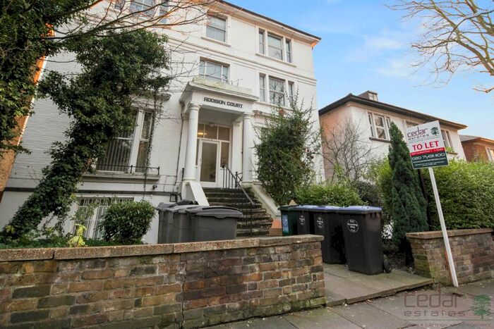 2 Bedroom Flat To Rent In Brondesbury Road, Brondesbury, NW6