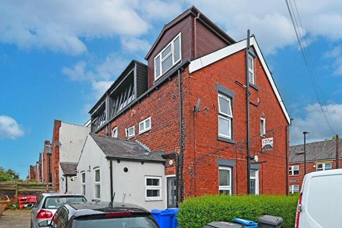 5 Bedroom Semi-Detached House To Rent In Cherry Street, Sheffield, S2