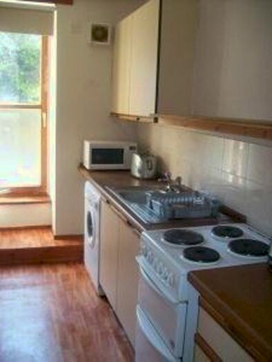 1 Bedroom Flat To Rent In Springhill, Dundee, DD4