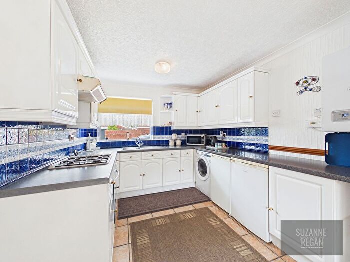 1 Bedroom Semi Detached Bungalow For Sale In Beaufort Drive, Binley, Coventry, CV3