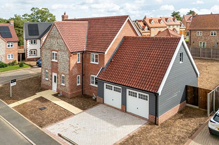 4 Bedroom Detached House For Sale In Roxbury Drive, East Harling, NR16