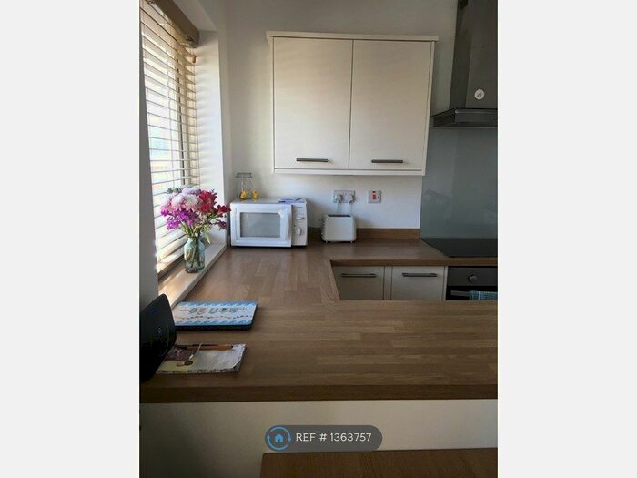 1 Bedroom Flat To Rent In Chancet Court, Sheffield, S8