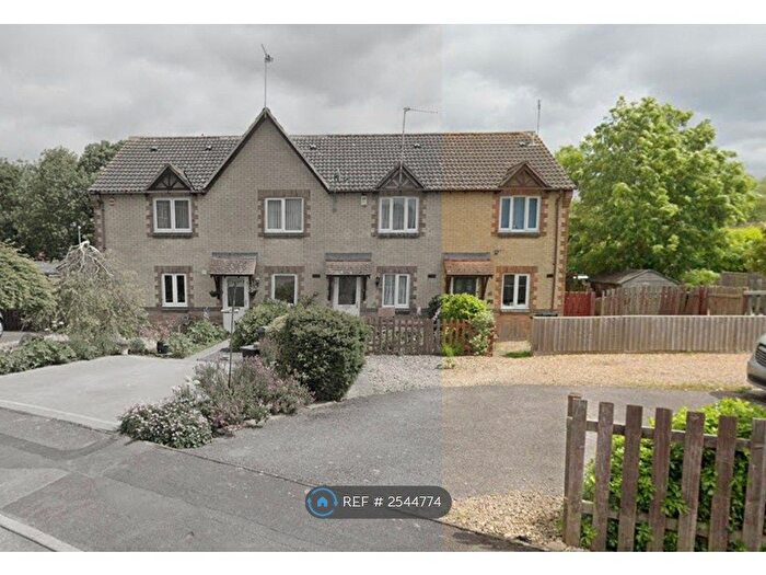 2 Bedroom End Of Terrace House To Rent In Wilkins Close, Swindon, SN2